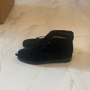 Boots size 8.5 from via spiga